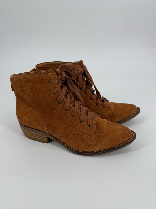 dingo Shoes - Dingo Suede Acres Lace-Up Bootie | Whiskey | 9M